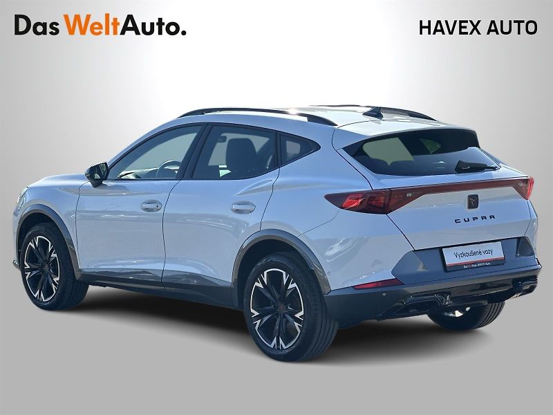 Cupra Formentor (2023) 1.5 TSI DSG - fotka 33 z 34