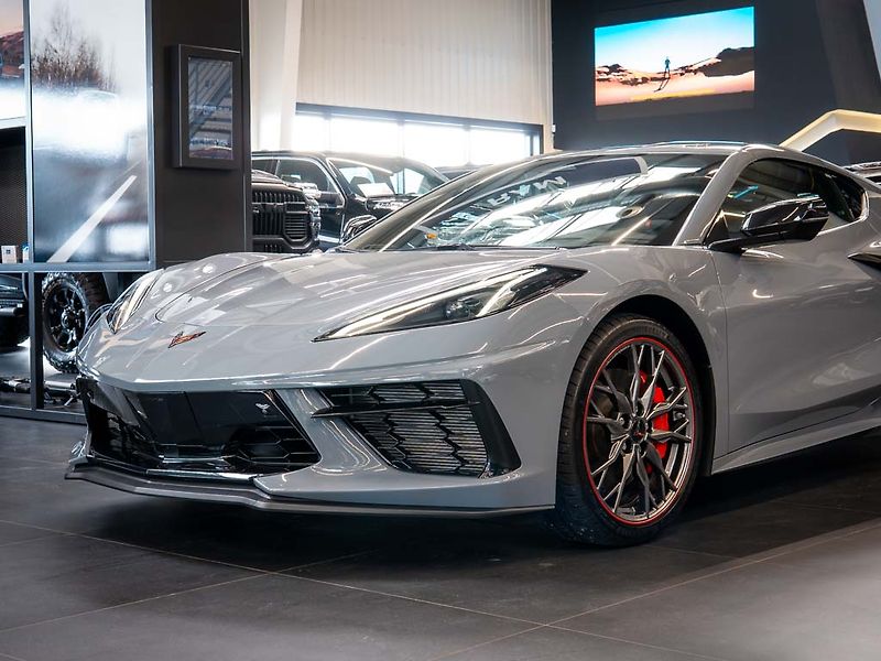 Chevrolet Corvette (2024) 6.2 Stingray C8 3LT Z51 Coupe - fotka 11 z 39