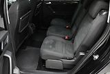 Volkswagen Touran 2,0 TDI 110kW DSG Highline 7mí - náhled 15