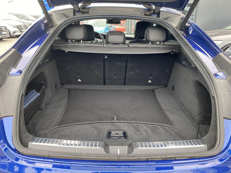 Mercedes-Benz GLC 250d Kupé AMG - fotka 15 z 26