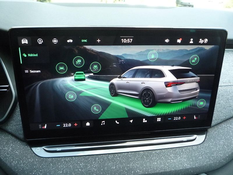 Škoda Octavia (2025) Combi 2,0TDi 110kW DSG Top Sel - fotka 16 z 24
