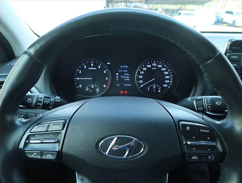 Hyundai i30 (2021) 1.0 T-GDI, Serv.kniha, Navi - fotka 15 z 16