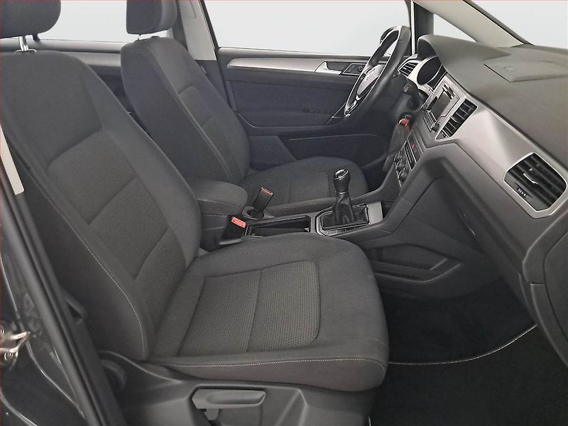Volkswagen Golf Sportsvan (2017) Comfortline 1.2 TSI, Tempomat - fotka 9 z 16
