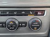 Volkswagen Golf 1,2 TSi SERV.KN*CEBIA,EA211 - náhled 35
