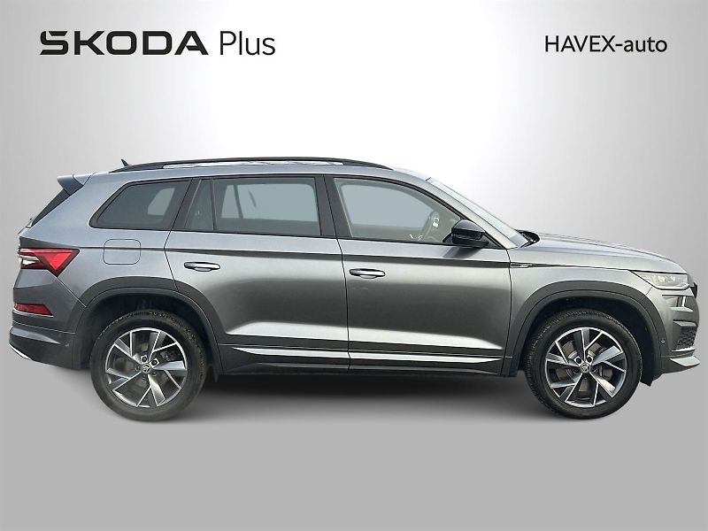 Škoda Kodiaq (2023) 2.0 TDI 4x4 DSG Sportline - fotka 34 z 36