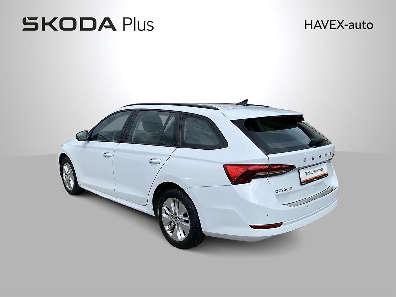 Škoda Octavia (2022) Combi 2.0 TDI DSG Ambition - fotka 31 z 33