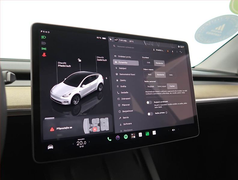 Tesla Model Y (2023) RWD LFP 60kWh, SoH 93% - fotka 23 z 31