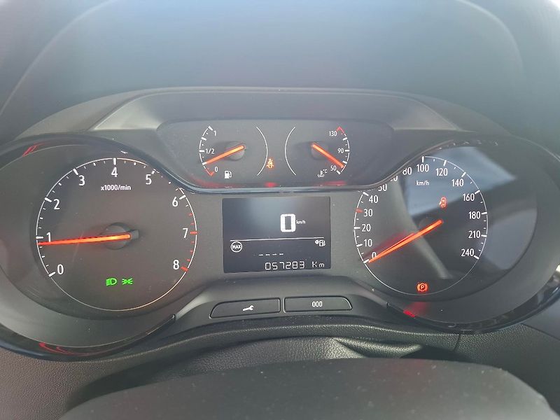 Opel Crossland 1.2i 61KW 2021 - fotka 11 z 11