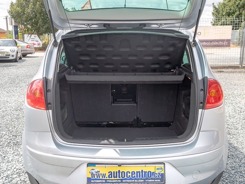 Seat Altea (2008) 1.9TDI 77KW 2DIN – PO SERVISU - fotka 32 z 39