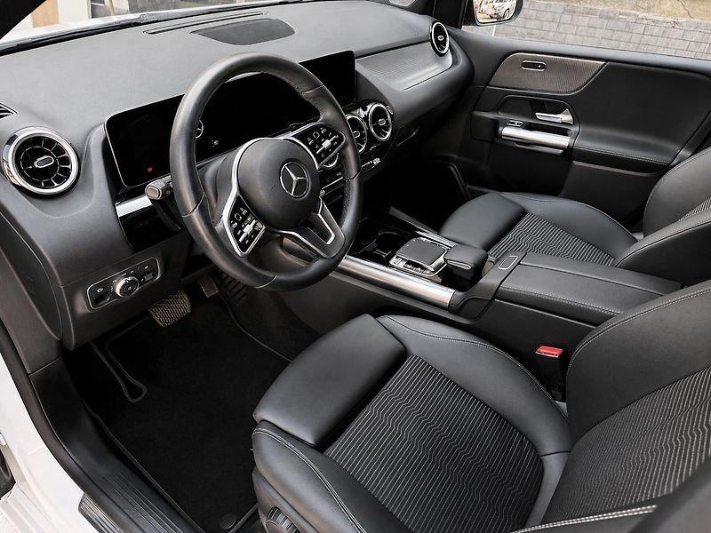 Mercedes-Benz Třídy B 180d - fotka 7 z 8