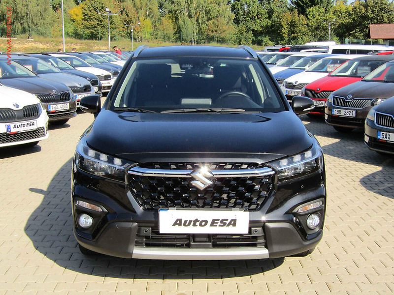 Suzuki SX4 (2023) 1.4BJet 4x4, 1.maj,ČR, LED - fotka 2 z 22