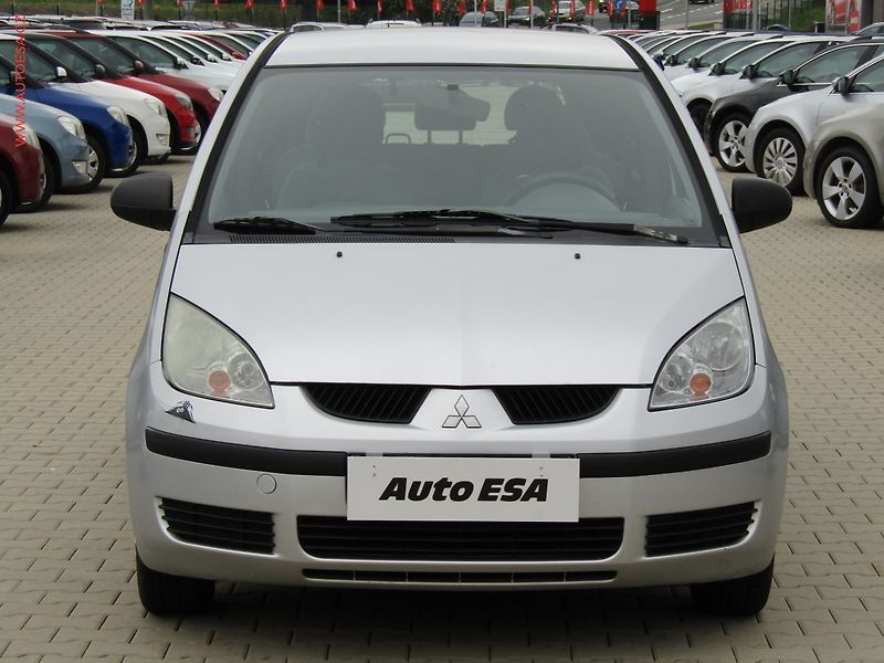 Mitsubishi Colt (2004) 1.1i, TZ - fotka 2 z 14