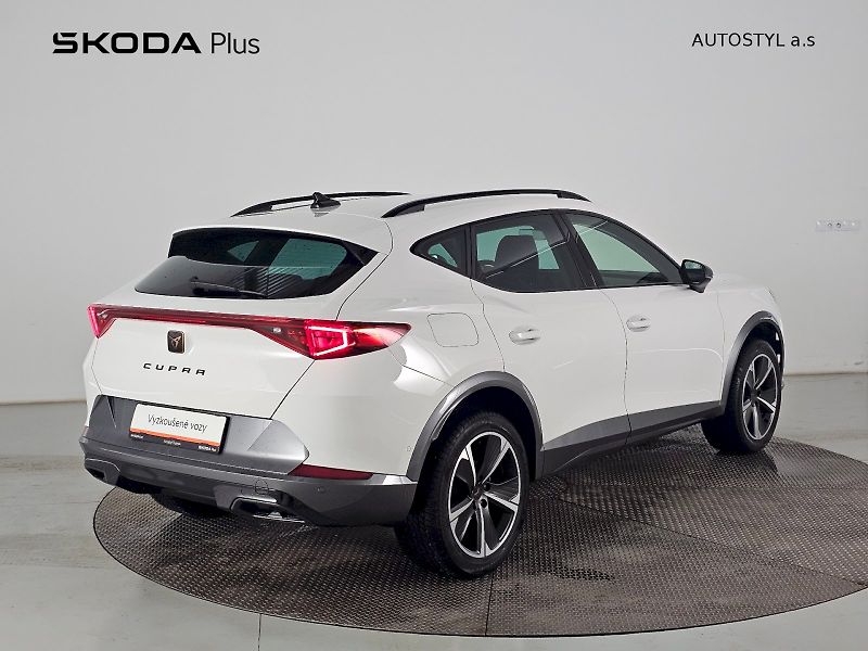 Cupra Formentor (2024) 1.5TSi 150k DSG - fotka 2 z 30