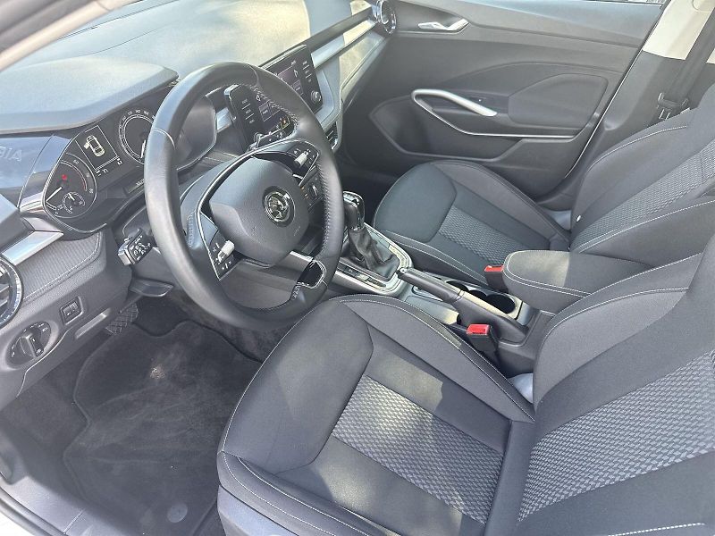 Škoda Fabia (2022) 1.0 TSI DSG Style - fotka 7 z 29