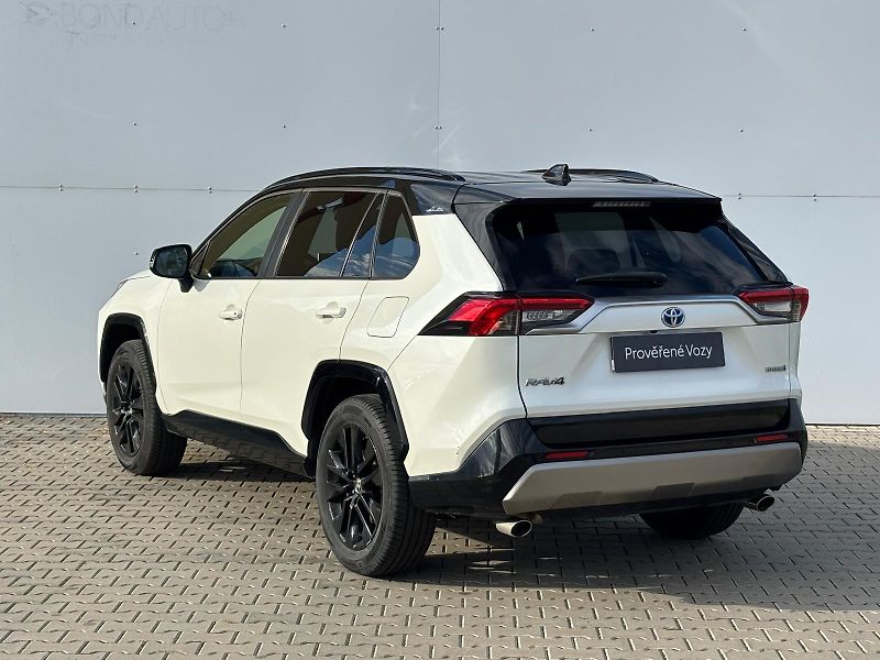 Toyota RAV4 2.5 HSD e-CVT FWD Selection - fotka 7 z 28
