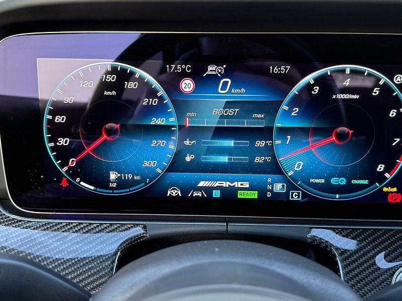 Mercedes-Benz Třídy E (2022) - fotka 60 z 91