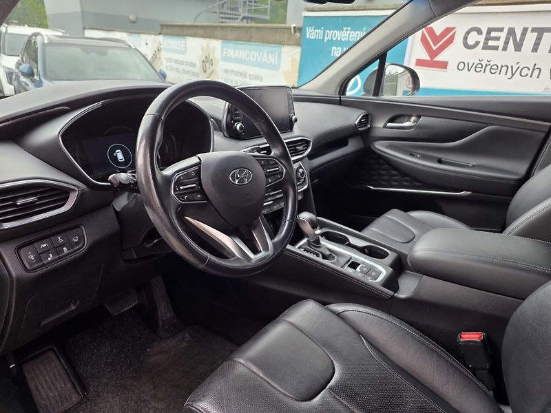 Hyundai Santa Fe 2.2-PREMIUM-AUTOMAT-KŮŽE - fotka 23 z 35
