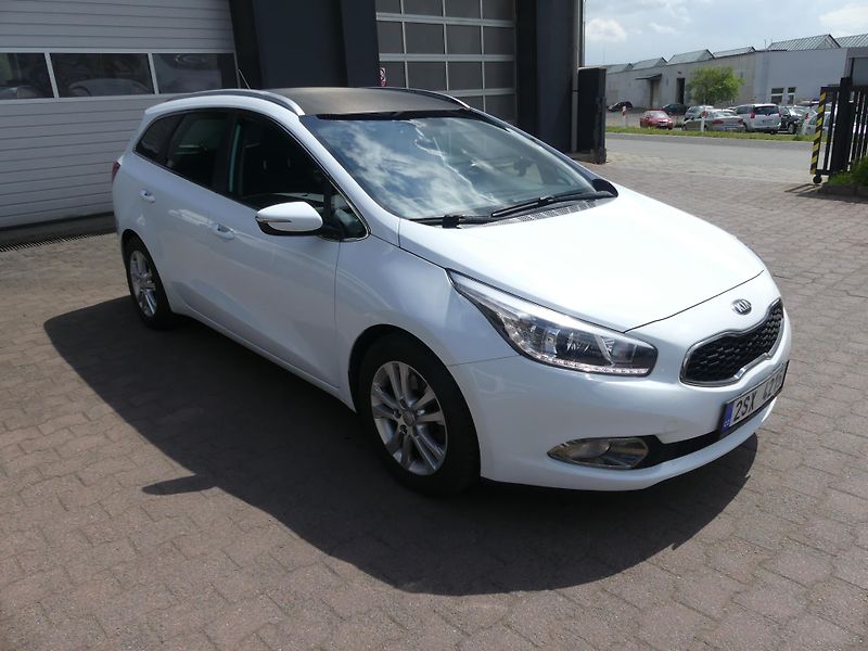Kia Ceed (2014) 1,6 CRDi - fotka 3 z 22