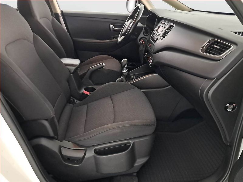 Kia Carens (2016) 1.7 CRDi, 7 míst, ČR,1.maj - fotka 9 z 17