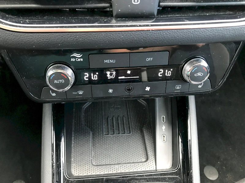 Škoda Scala (2025) SELEC TSI 110/1.5 A7F - fotka 25 z 25