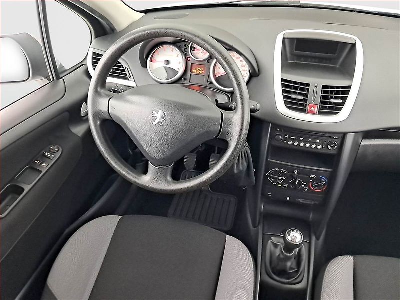 Peugeot 207 (2009) 1.4 VTi, nová STK - fotka 7 z 15