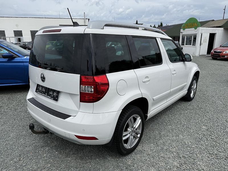 Škoda Yeti 1.2 TSI DSG ELEGANCE - fotka 6 z 13