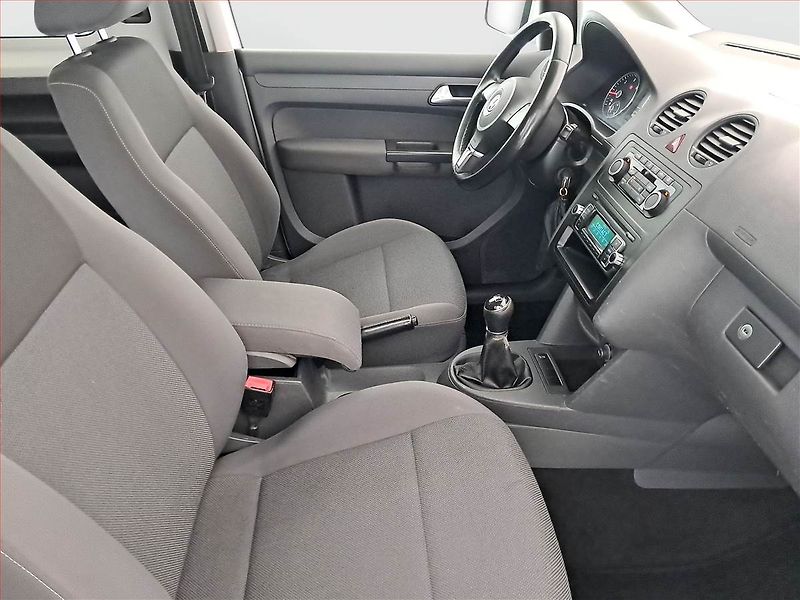 Volkswagen Caddy (2014) 1.6 TDi, 5Míst, ČR, 1Maj, DPH - fotka 9 z 15