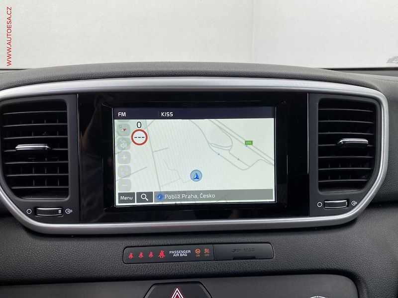 Kia Sportage (2018) 1.6 GDi, Vision, navi, kamera - fotka 17 z 18