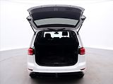 Volkswagen Touran 1,8 TSI 132kW DSG R-Line 7míst - náhled 9