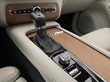 Volvo XC90 D5 AWD INSCRIPTION REZERVACE - náhled 26