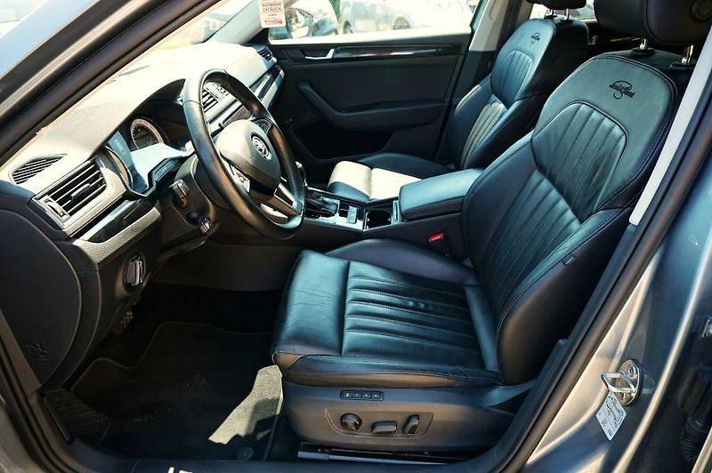 Škoda Superb (2017) L&K 2,0 TDI 140 kW - fotka 36 z 62