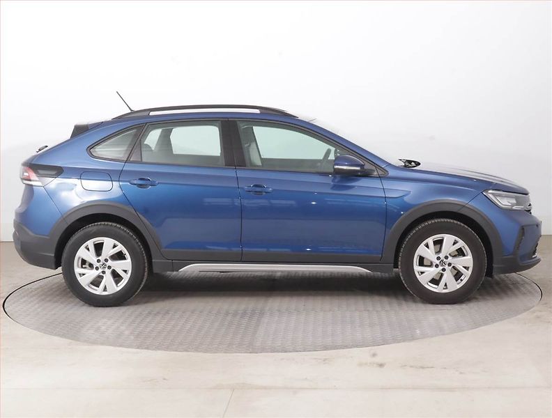 Volkswagen Taigo (2025) Life 1.0 TSI - fotka 6 z 16