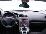 Peugeot 5008 2,0 HDI 110kW CZ Panorama - náhled 25