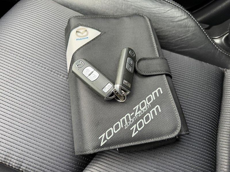 Mazda 6 (2012) 2.0i Sportsline Xenony Bose - fotka 28 z 50