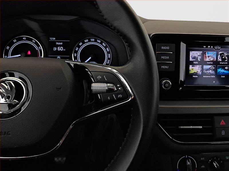 Škoda Scala (2023) Ambition 1.0 TSI, Serv.kniha - fotka 17 z 20