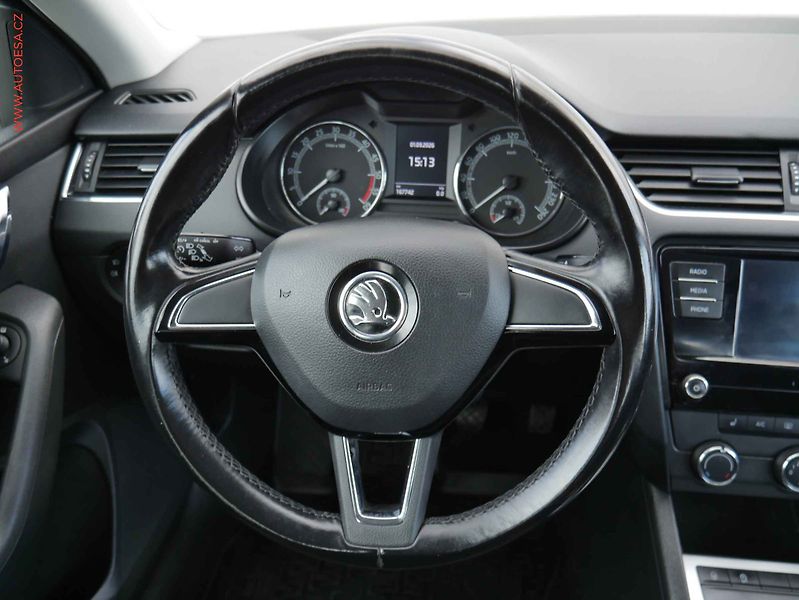 Škoda Octavia (2017) 1.6 TDI, ČR, Ambition, TZ - fotka 13 z 18