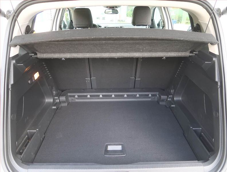 Citroën C5 Aircross (2019) BlueHDi 130, Automat, Kůže - fotka 14 z 21