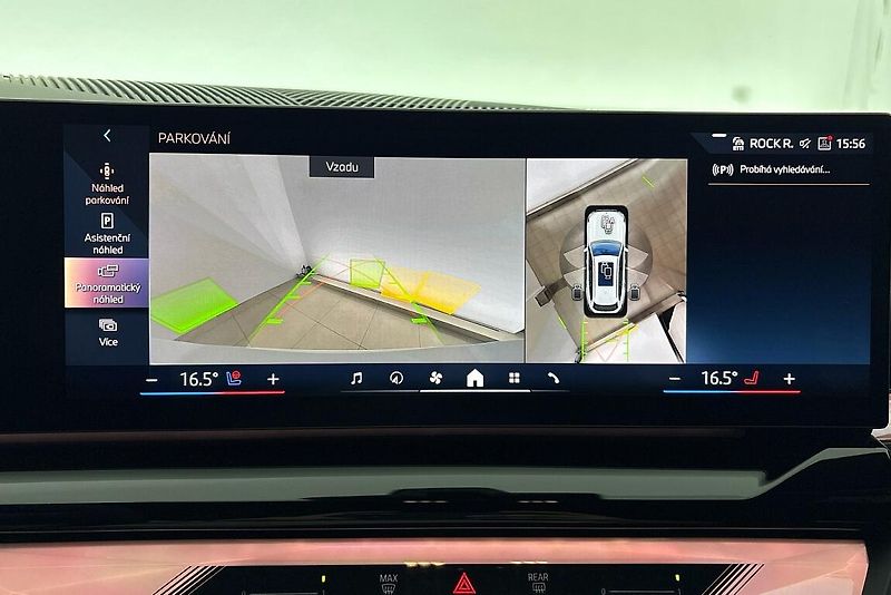 BMW Řada 5 540d xDrive Touring - fotka 19 z 25