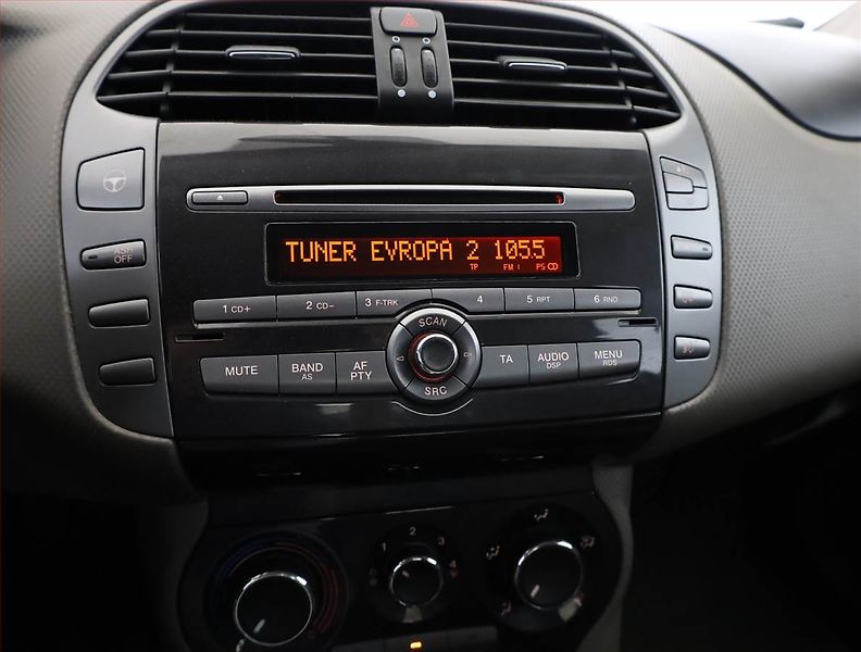 Fiat Bravo (2011) 1.4 16V, Serv.kniha, po STK - fotka 10 z 14