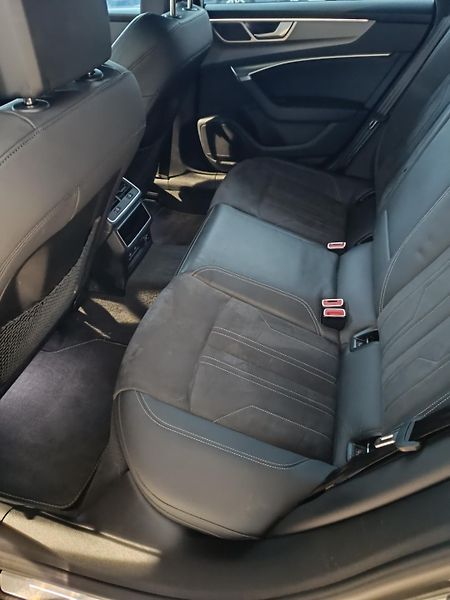 Audi A7 (2023) 3.0TDi 210kW S-line AT - fotka 8 z 27