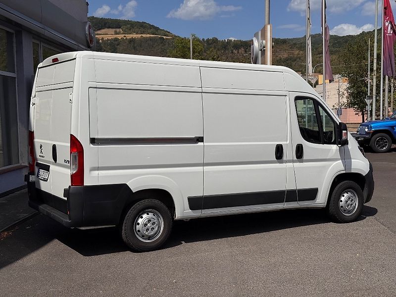 Peugeot Boxer (2021) L2H2 2.2 BlueHDI (140k) 6MT - fotka 7 z 20