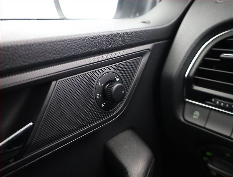 Škoda Fabia (2016) Style 1.2 TSI, Automat - fotka 16 z 20