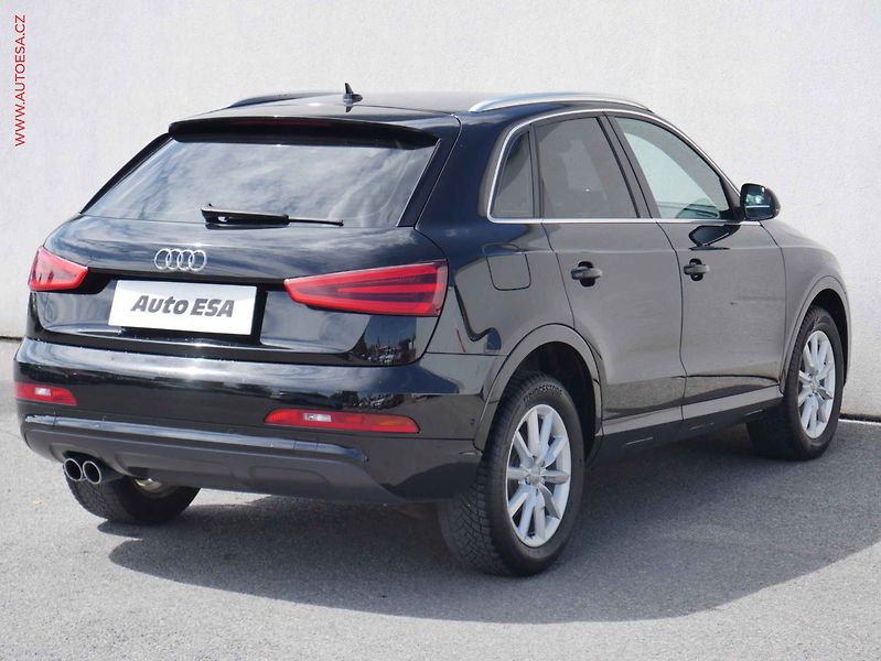 Audi Q3 (2011) 2.0 TDi quattro, AT, bixen - fotka 4 z 21