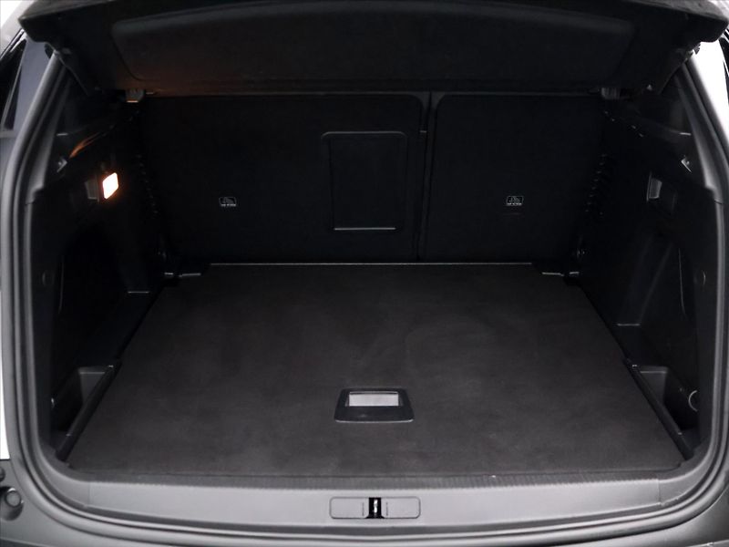 Peugeot 3008 1,5 HDI 96kW GT Aut. CZ - fotka 10 z 36
