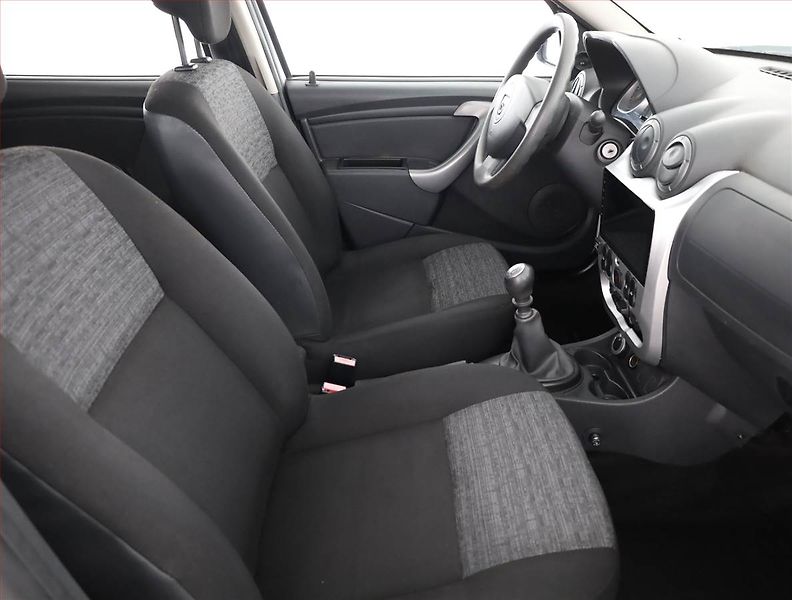 Dacia Duster (2012) 1.6 16V, LPG, 4X4, Serv.kniha - fotka 7 z 14