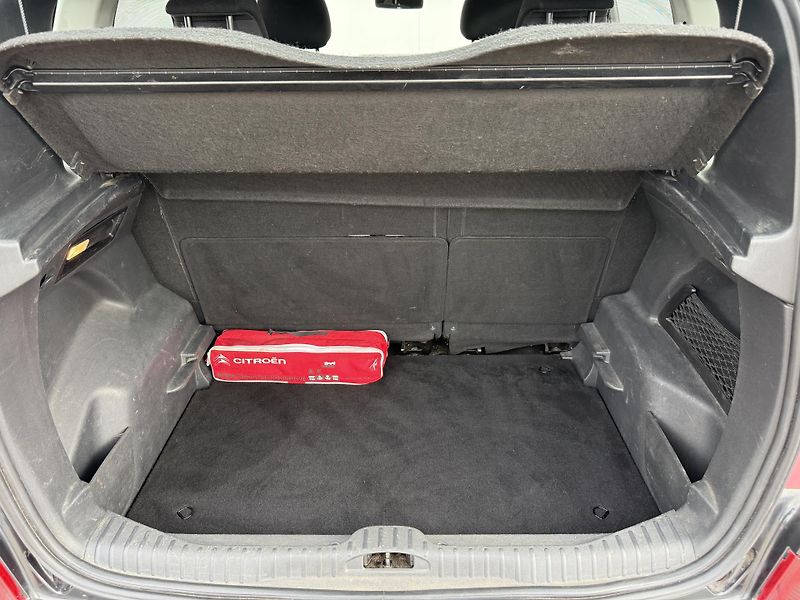 Citroën C3 Picasso 1.4 VTi 95k Exclusive - fotka 11 z 17