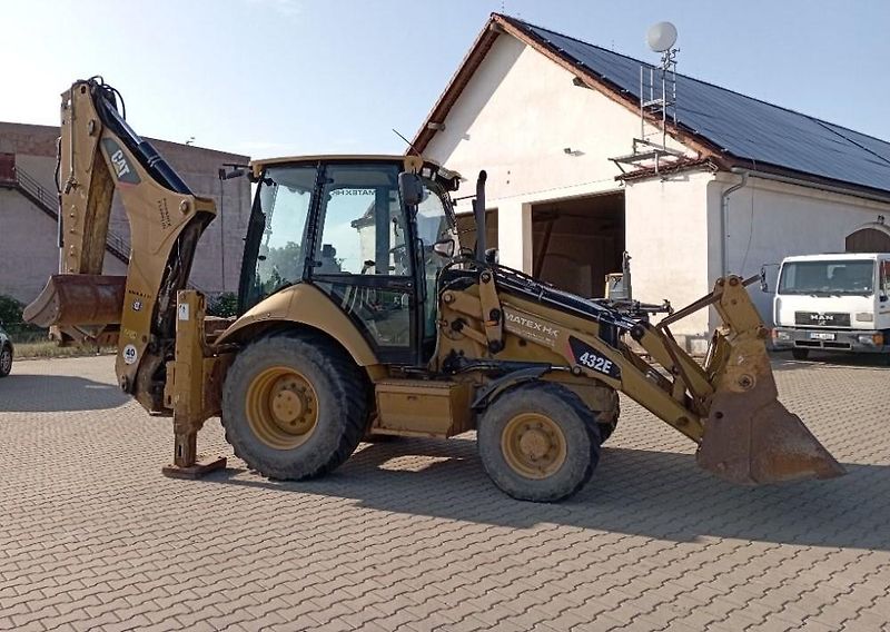 Caterpillar (2010) 432E - fotka 12 z 14