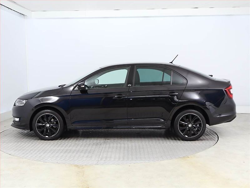 Škoda Rapid (2019) Monte Carlo 1.0 TSI, Bi-Xenony - fotka 3 z 17