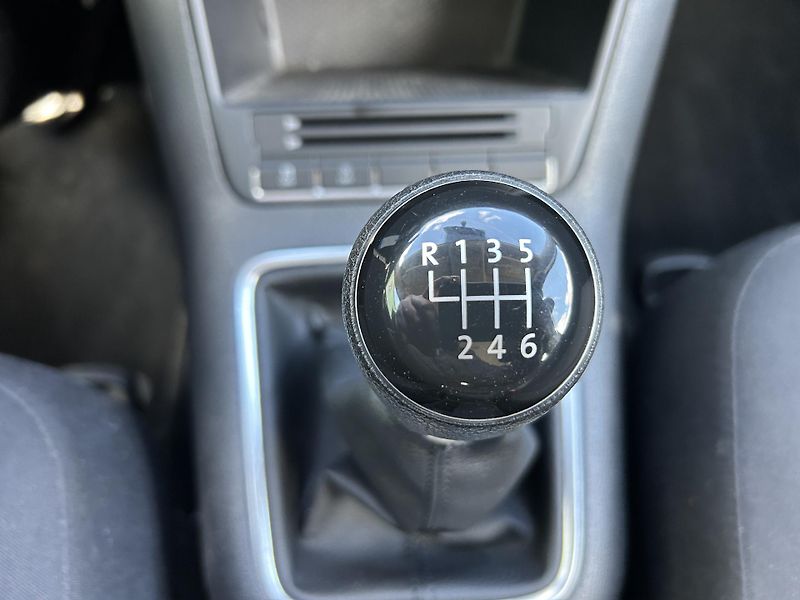 Volkswagen Tiguan (2015) 1.4 TSi 92KW pravidelný servis - fotka 19 z 35