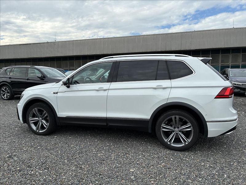 Volkswagen Tiguan Allspace 2,0 TDI PANO TAŽNÉ KAMERA 360 - fotka 3 z 34